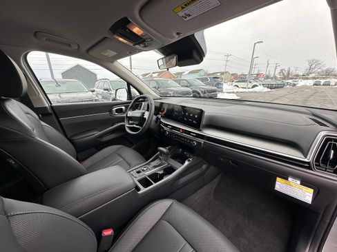 New 2026 Kia Sorento S image 30