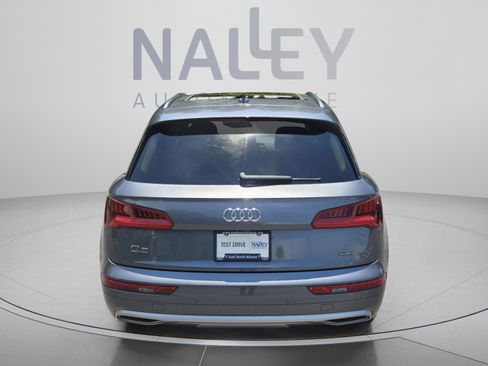 Used 2020 Audi Q5 2.0T Premium w/ Convenience Package AWD/4WD image 4
