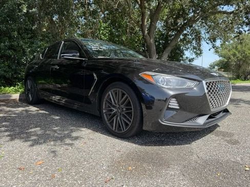 Used 2019 Genesis G70 2.0T Advanced RWD image 2