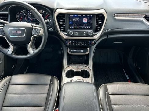 Used 2023 GMC Acadia Denali w/ Denali Technology Package AWD/4WD image 14