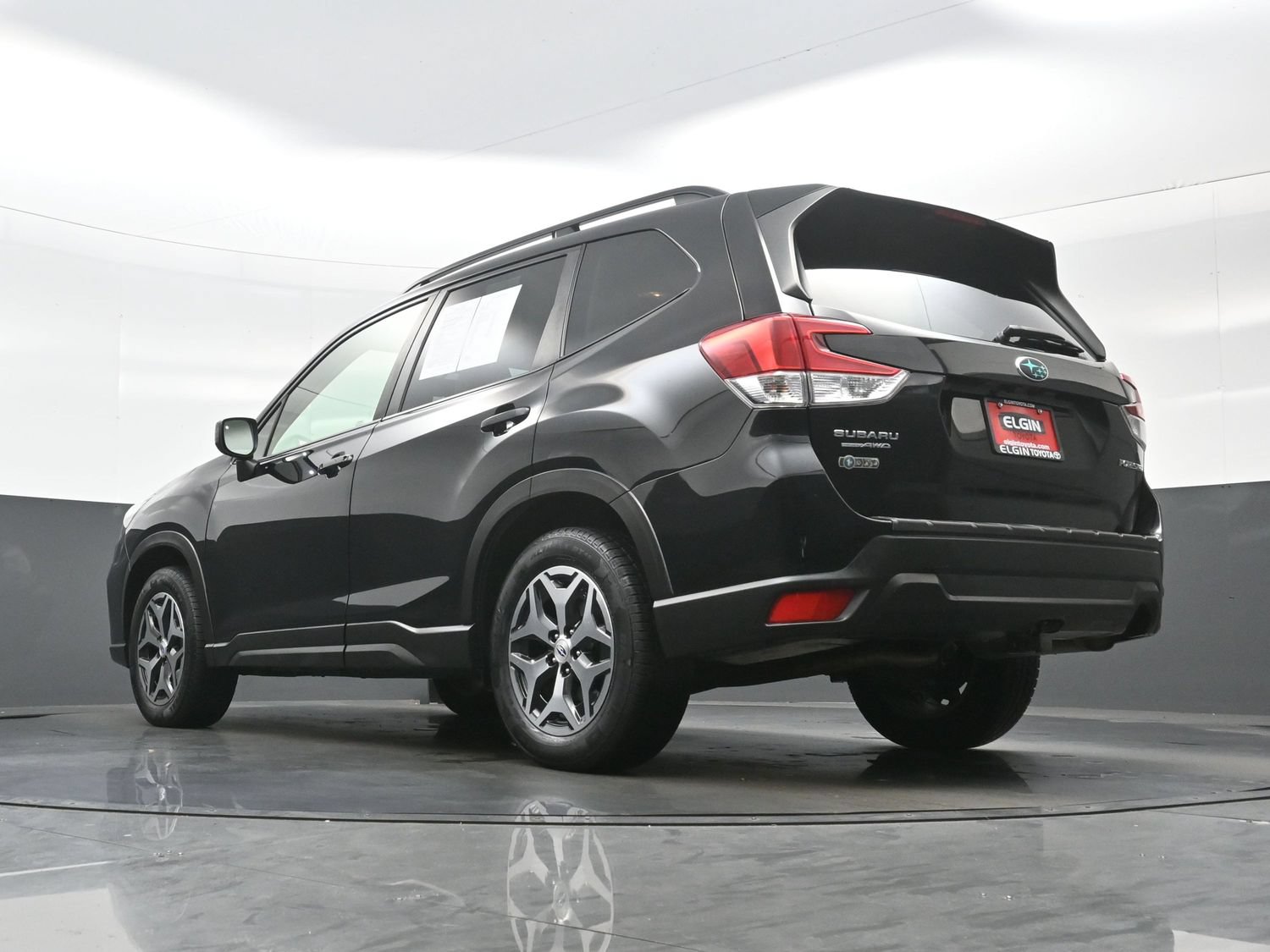 Used 2020 Subaru Forester Premium w/ Popular Package #1 AWD/4WD image 33