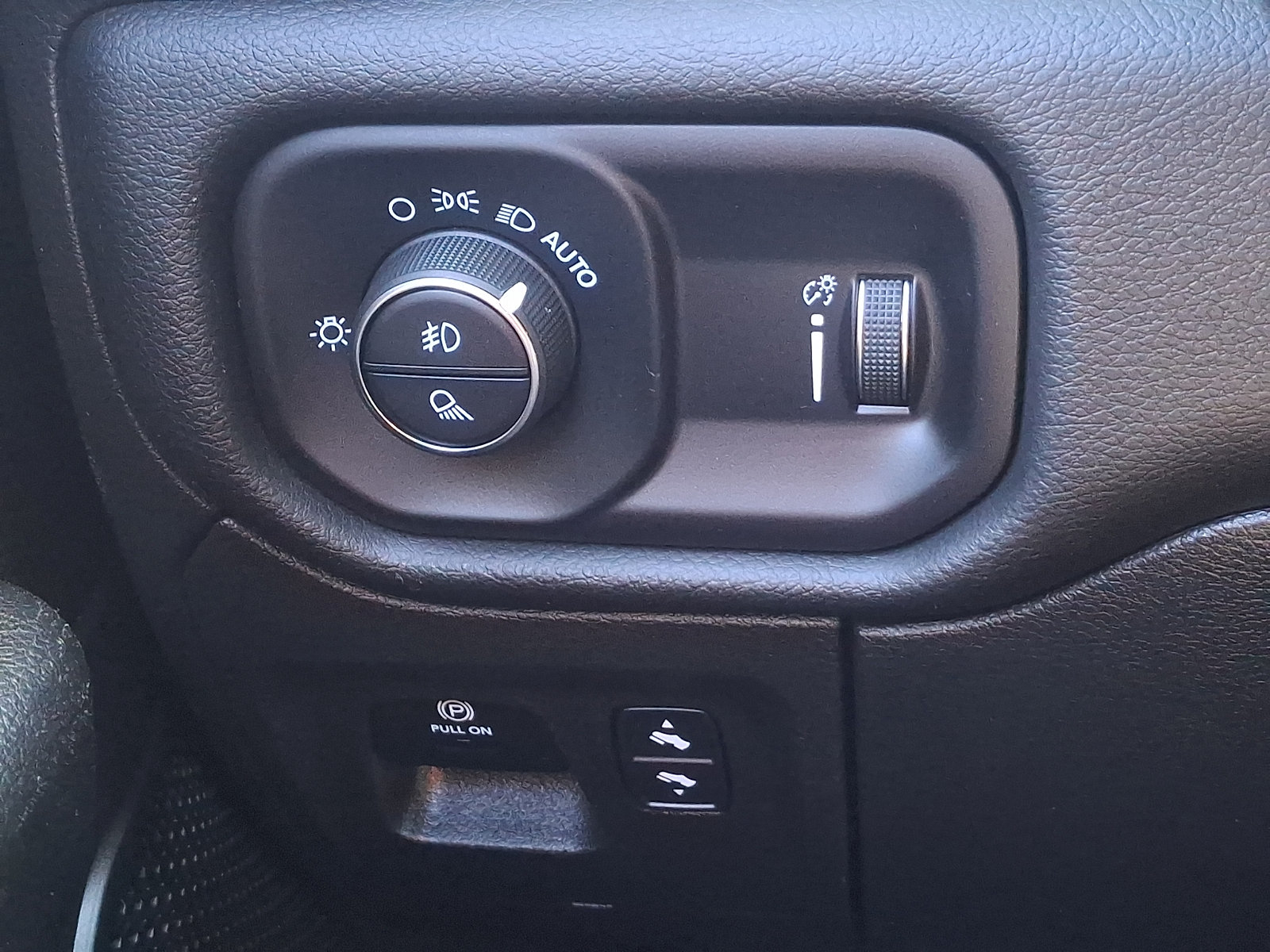 Certified 2023 RAM 1500 Big Horn AWD/4WD image 22