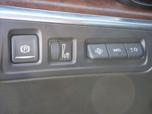 Used 2025 Cadillac XT5 Premium Luxury w/ Technology Package image 21