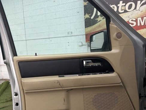 Used 2016 Ford Expedition EL XL image 15