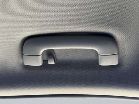 Used 2021 Genesis G70 3.3T RWD image 44