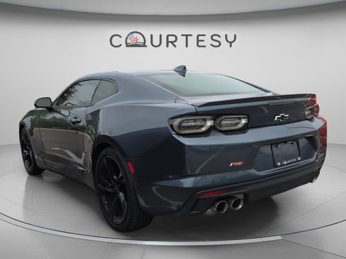 Used 2022 Chevrolet Camaro LT w/ RS Package RWD image 2