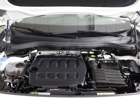 Used 2025 Volkswagen Tiguan S AWD/4WD image 19