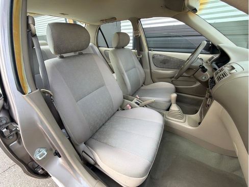 Used 1999 Toyota Corolla CE FWD image 4