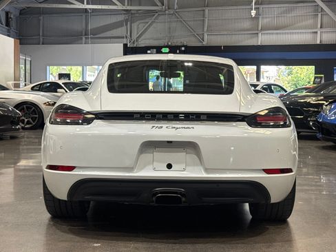 Used 2019 Porsche 718 Cayman RWD image 13