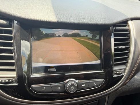 Used 2019 Chevrolet Trax LS FWD image 8