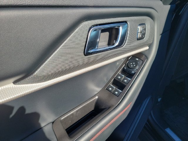 New 2026 Ford Explorer ST-Line w/ ST-Line Street Pack RWD image 19