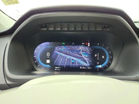 Used 2023 Volvo XC90 B5 Plus image 22