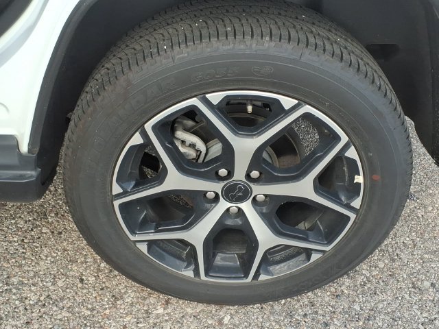 Used 2025 Jeep Compass Limited AWD/4WD image 15