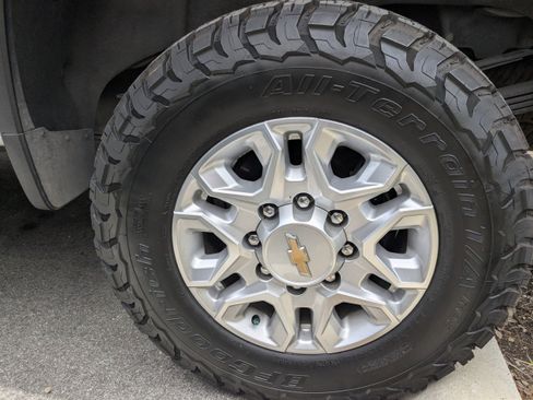 Used 2022 Chevrolet Silverado 3500 LT w/ Convenience Package RWD image 9