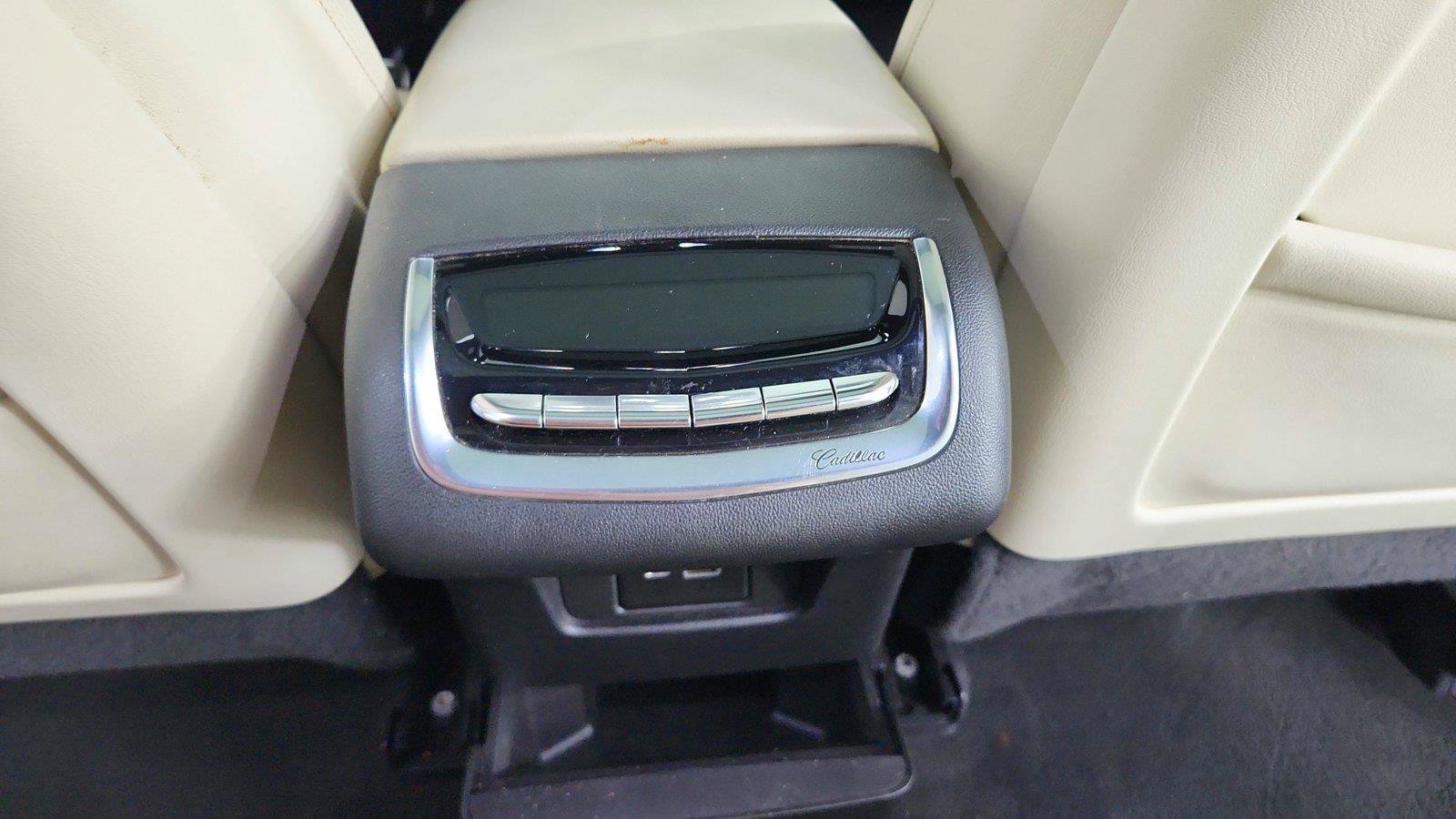 Used 2020 Cadillac XT6 Sport AWD/4WD image 24