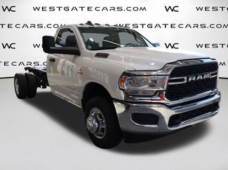 Used 2022 RAM 3500 Tradesman w/ Chrome Appearance Group video 2