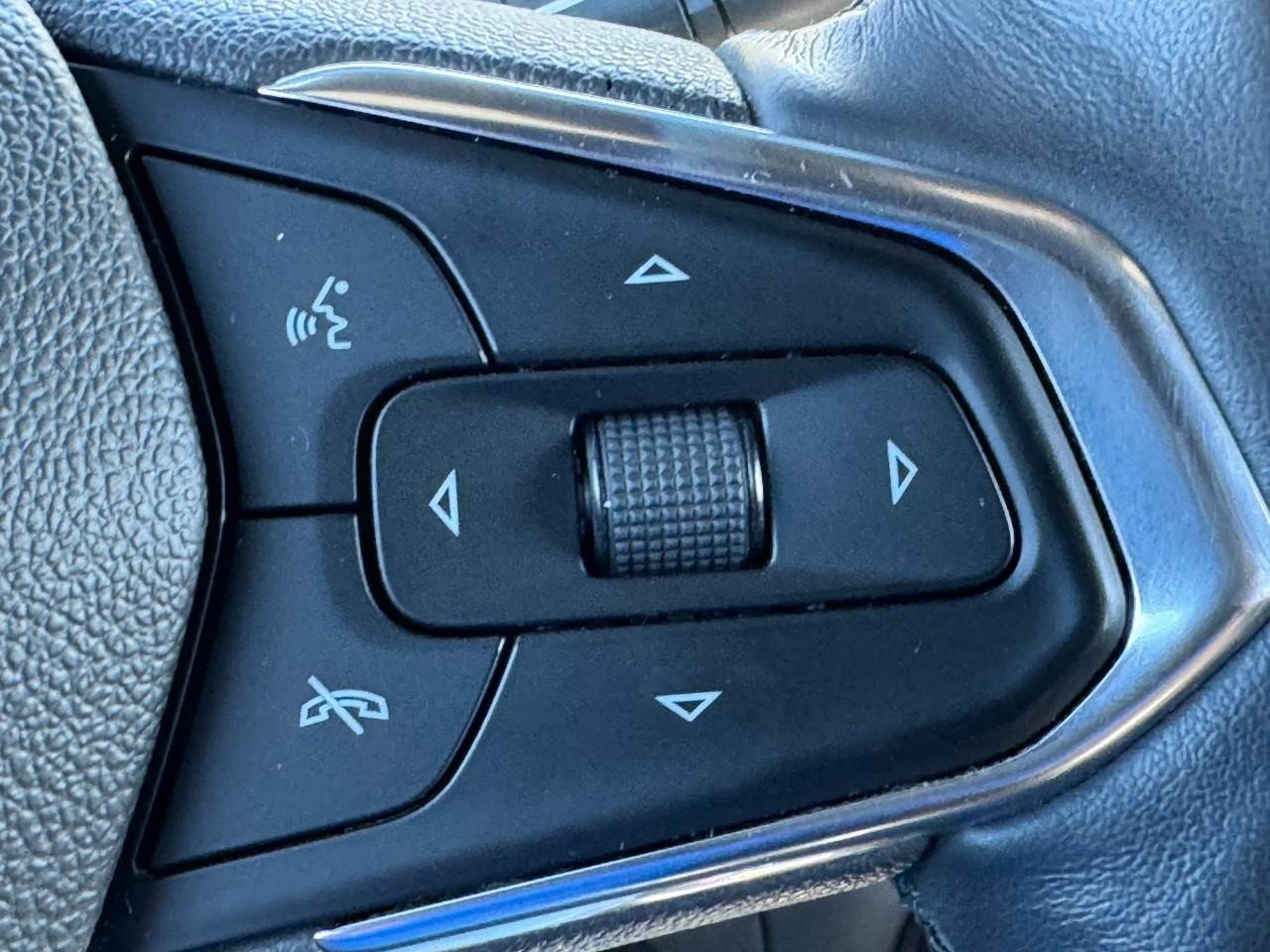 Used 2022 Chevrolet TrailBlazer ACTIV FWD image 21