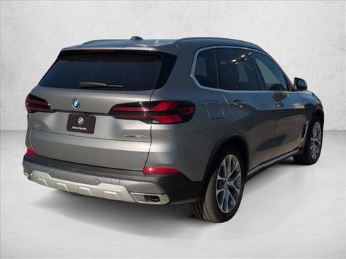 Used 2026 BMW X5 xDrive50e w/ Executive Package AWD/4WD image 2