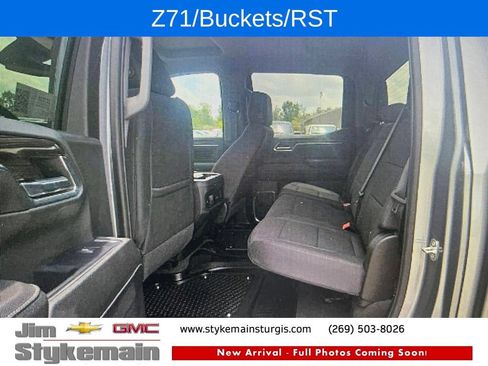 Used 2024 Chevrolet Silverado 1500 RST w/ Z71 Off-Road Package AWD/4WD image 4