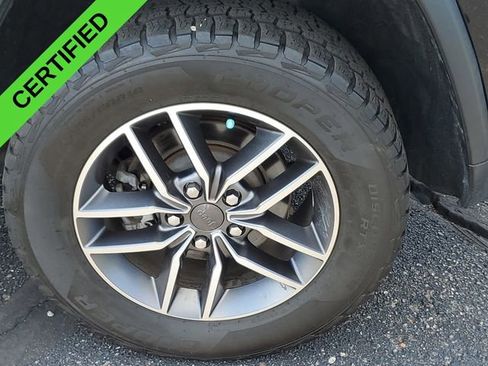 Used 2022 Jeep Grand Cherokee Limited image 34