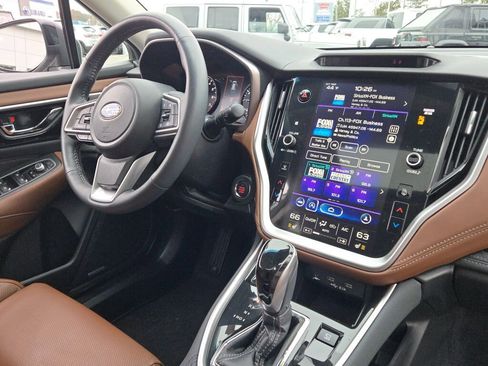 Certified 2021 Subaru Outback Touring w/ Popular Package #2 image 7