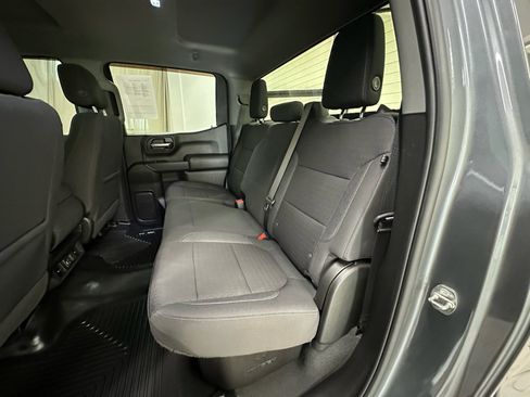 Certified 2022 Chevrolet Silverado 1500 LT AWD/4WD image 21