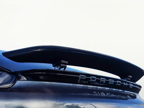 Used 2025 Porsche 718 Cayman S image 35