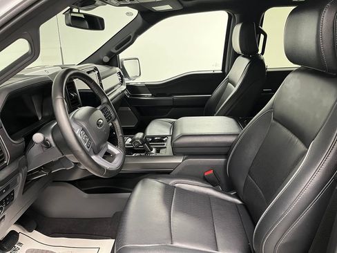 Used 2025 Ford F150 Lariat AWD/4WD image 21