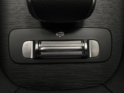 New 2026 Mercedes-Benz GLS 450 4MATIC image 31