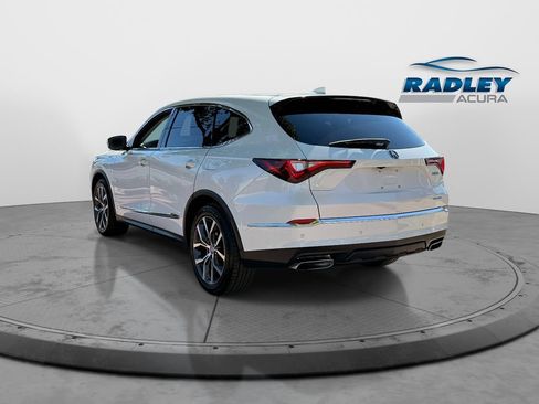 Certified 2023 Acura MDX w/ Technology Package AWD/4WD image 5