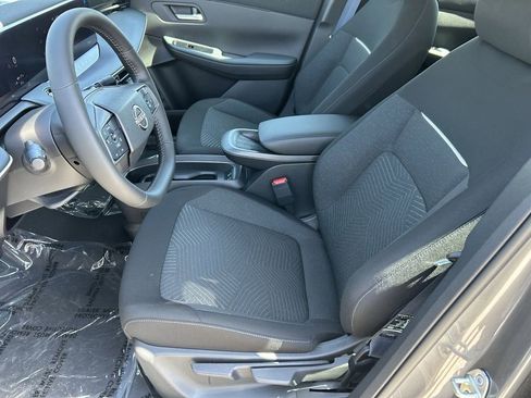 New 2026 Nissan Leaf image 14