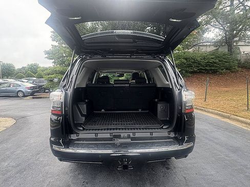 Certified 2024 Toyota 4Runner Limited AWD/4WD image 21