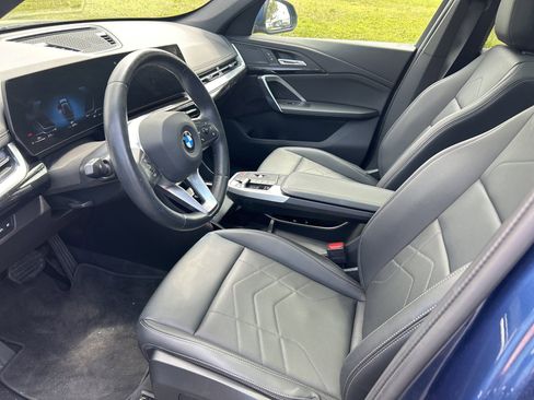 Certified 2025 BMW X1 xDrive28i image 7