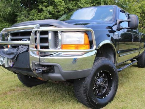 Used 2000 Ford F350 XL image 13