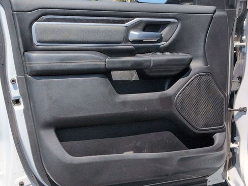 Used 2022 RAM 1500 Big Horn AWD/4WD image 12