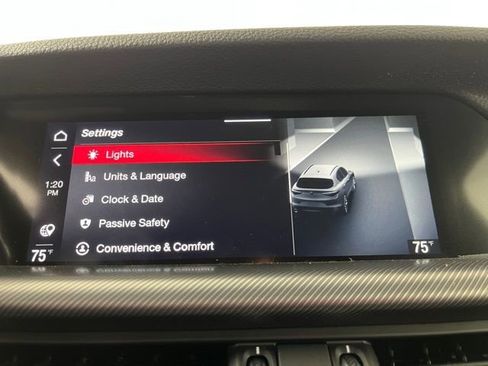 Used 2025 Alfa Romeo Stelvio Sprint w/ Convenience Package image 32