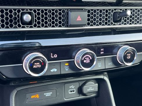 Used 2023 Honda Civic Sport image 21