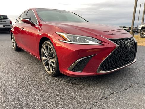 Used 2019 Lexus ES 350 F Sport image 3