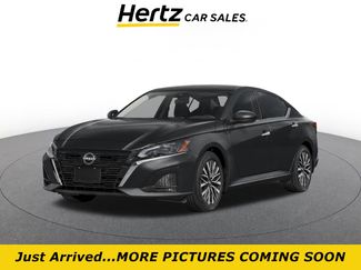 Used 2025 Nissan Altima 2.5 SV FWD video 1
