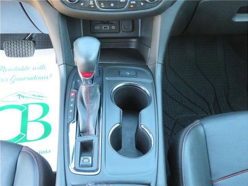 Used 2023 Chevrolet Equinox RS w/ RS Leather Package image 27