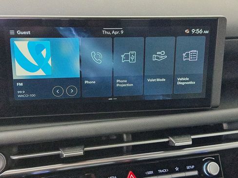 Used 2025 Hyundai Santa Cruz SE FWD image 30