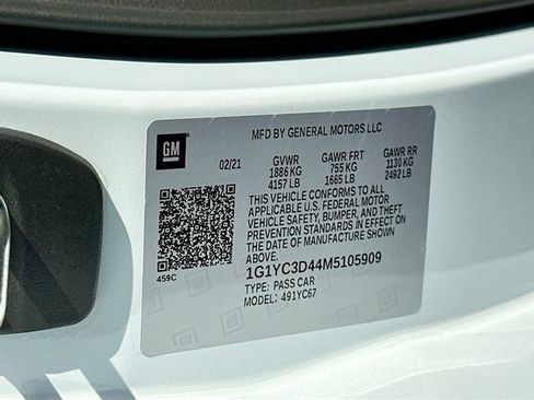 Used 2021 Chevrolet Corvette Stingray Premium Conv w/ Z51 Performance Package image 30