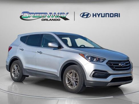 Used 2017 Hyundai Santa Fe Sport FWD image 2