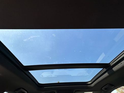 Used 2024 Chevrolet Tahoe RST image 18