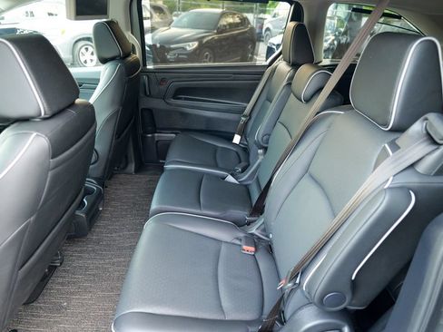 Used 2025 Honda Odyssey Elite image 25