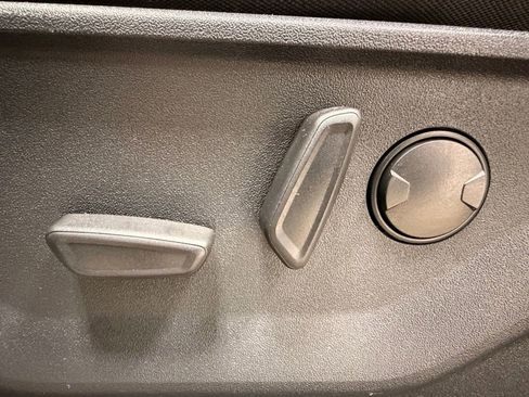 Used 2023 Ford F150 XLT w/ Equipment Group 302A High image 29