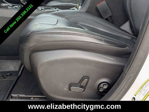 Used 2021 Jeep Cherokee Limited w/ Mopar Interior Package image 23