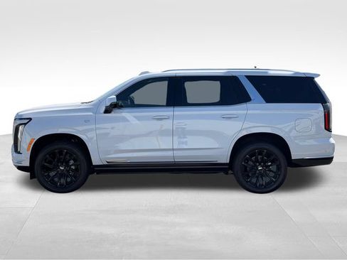 New 2026 Cadillac Escalade Luxury w/ Touring Package AWD/4WD image 2