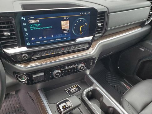 Used 2024 Chevrolet Silverado 1500 LT Trail Boss w/ LT Trail Boss Premium Package image 27