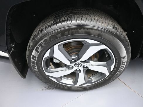 Used 2023 Toyota RAV4 SE w/ Weather & Moonroof Package AWD/4WD image 12